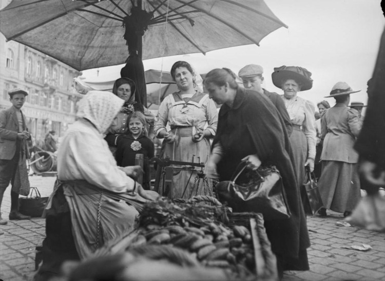 Der Wiener Naschmarkt