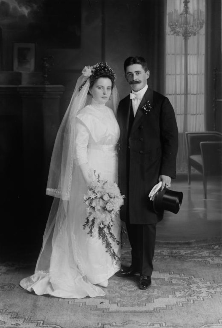 Hochzeit um 1915